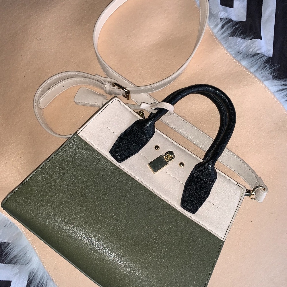 Handbag - Picture 3 of 3